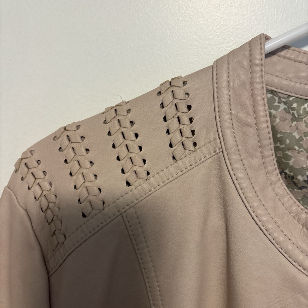 Source Unknown Light Pink Leather Jacket - image 3